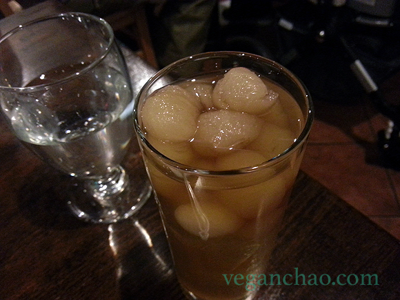 sripraphai vegan woodside queens longan drink